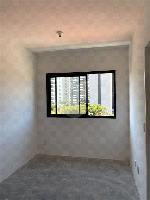 Apartamento à venda  em PINHEIROS com 24,39 m²
