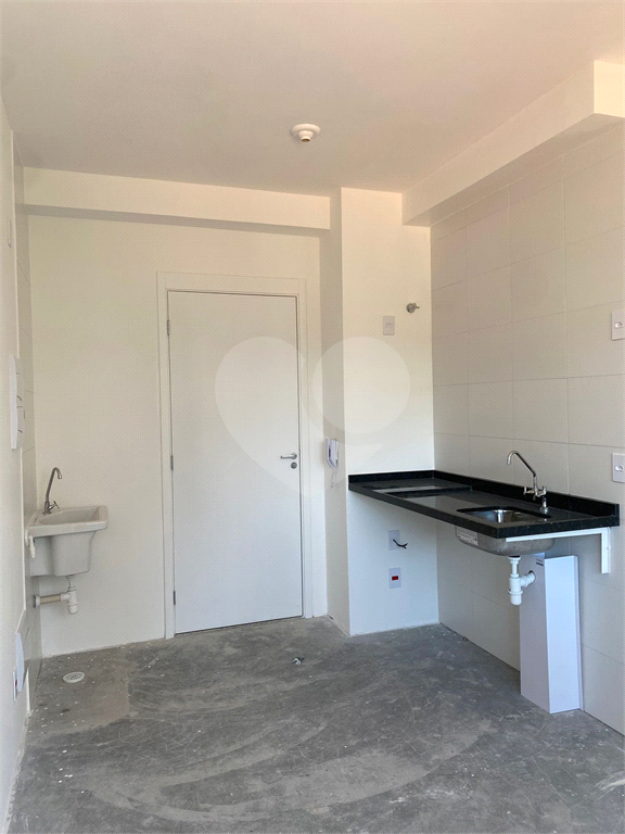 Apartamento à venda  em PINHEIROS com 24,39 m²