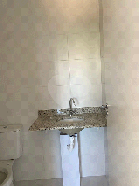 Apartamento à venda  em PINHEIROS com 24,39 m²