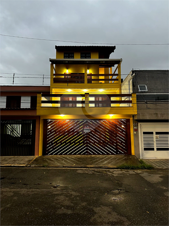 lindo e espaçoso sobrado