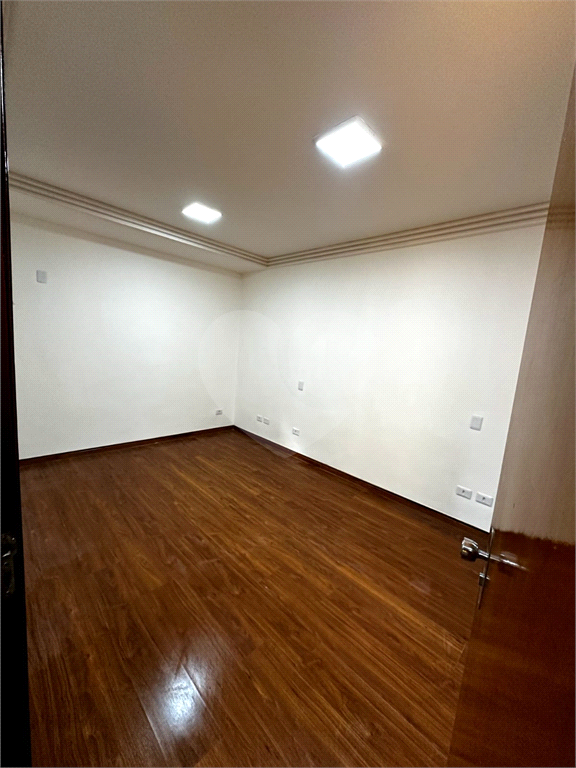 lindo e espaçoso sobrado