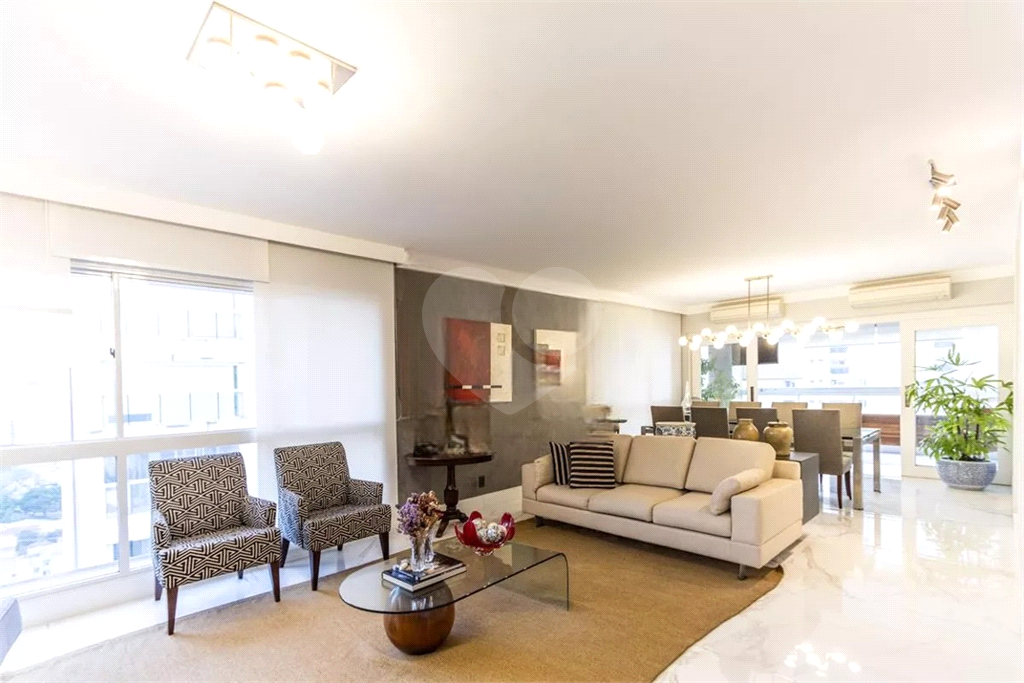 Apartamento para alugar, 236m² - Perdizes - São Paulo