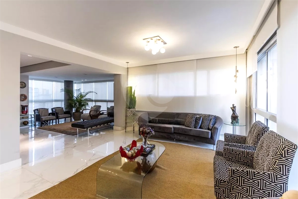 Apartamento para alugar, 236m² - Perdizes - São Paulo