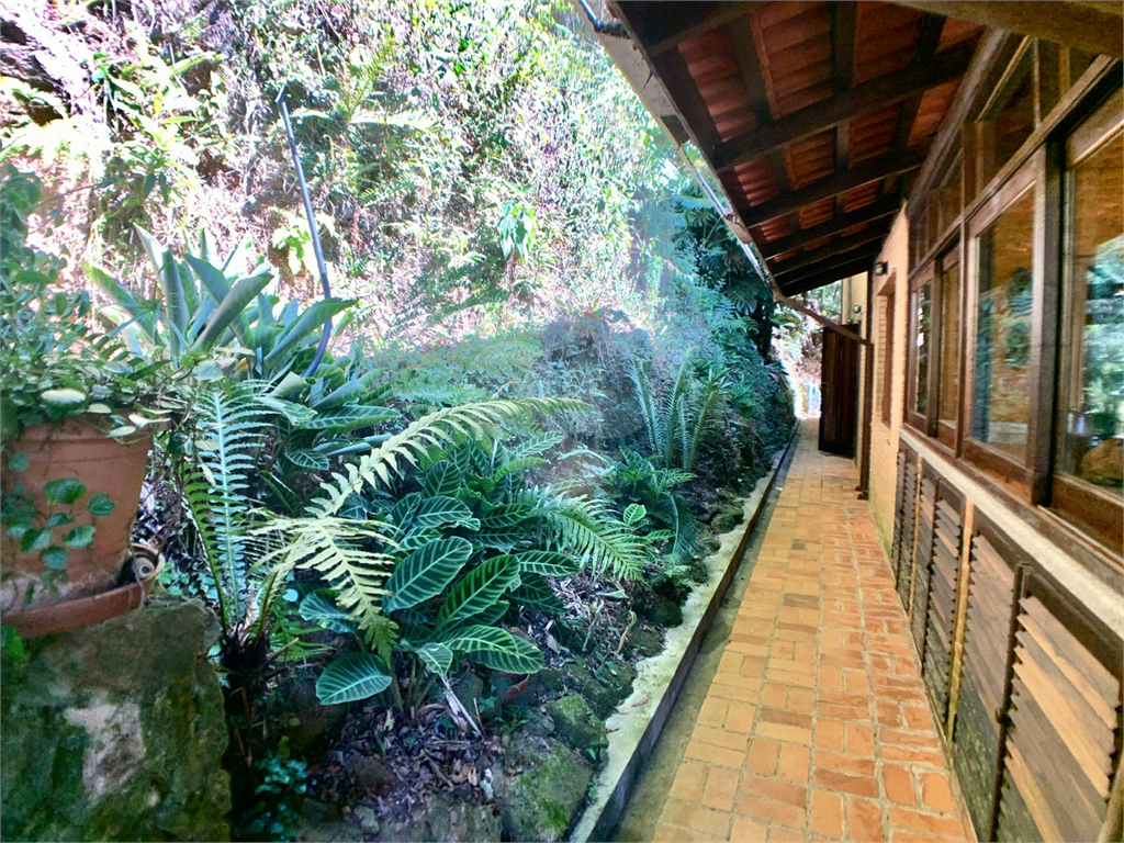 Sítio à venda em São Lourenço da Serra