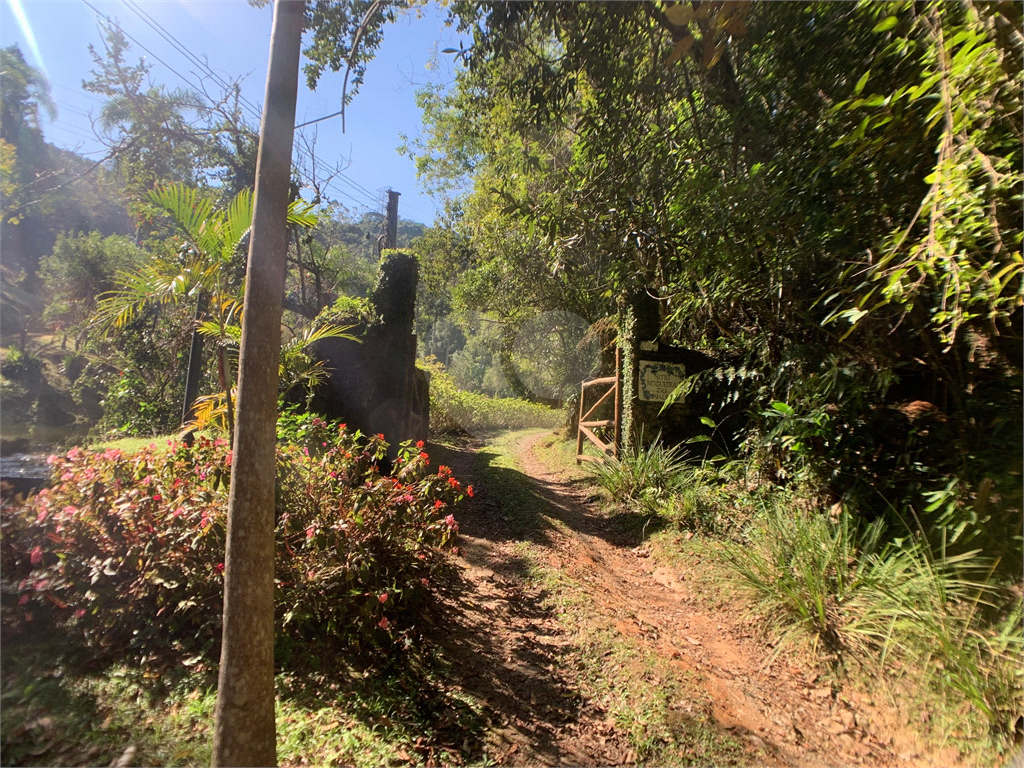 Sítio à venda em São Lourenço da Serra