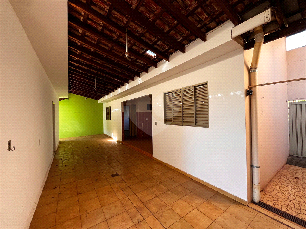 Casa à venda com 5 quartos, 206m² - Foto 18