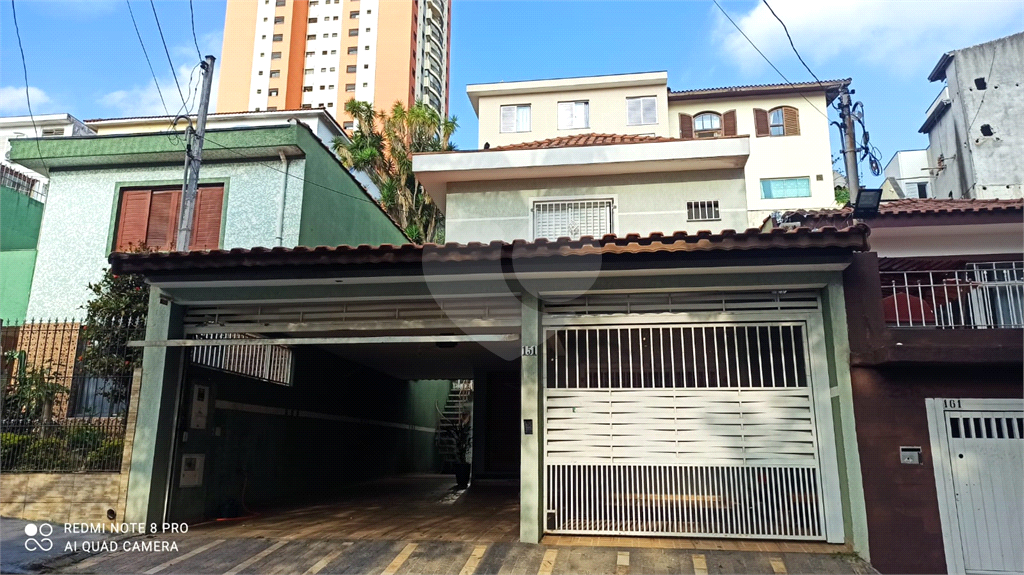 Amplo sobrado Isolado