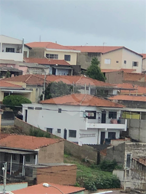 Casa à venda com 5 quartos, 300m² - Foto 2