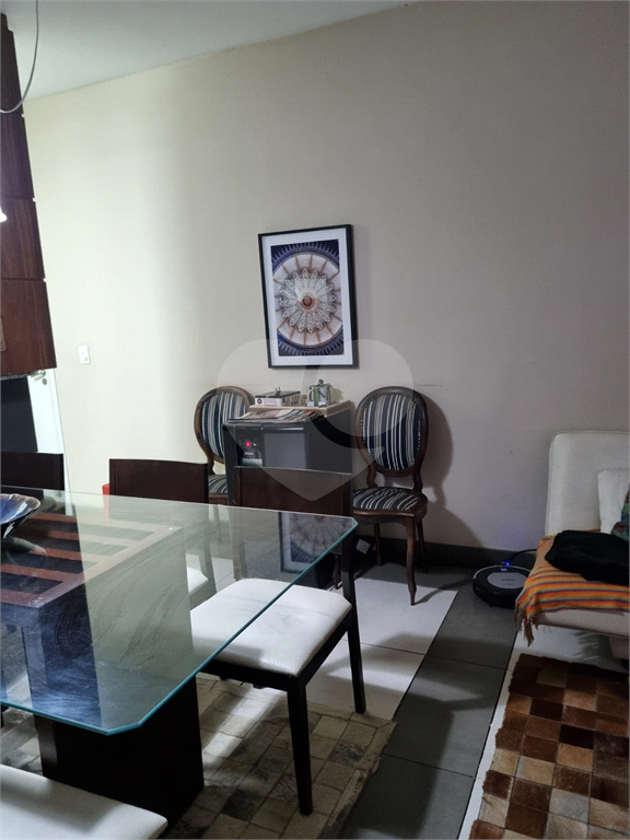 APARTAMENTO em LAPA