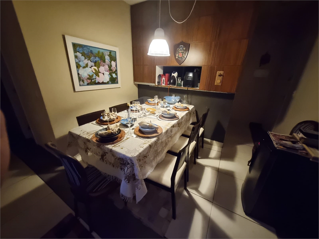 APARTAMENTO em LAPA