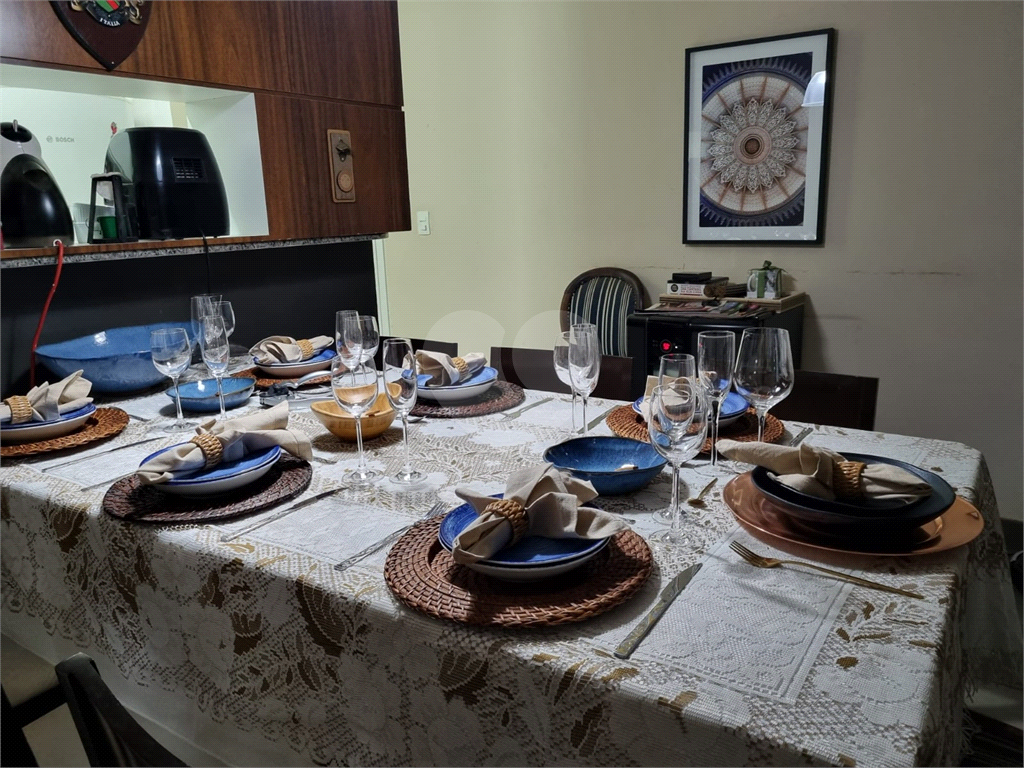 APARTAMENTO em LAPA