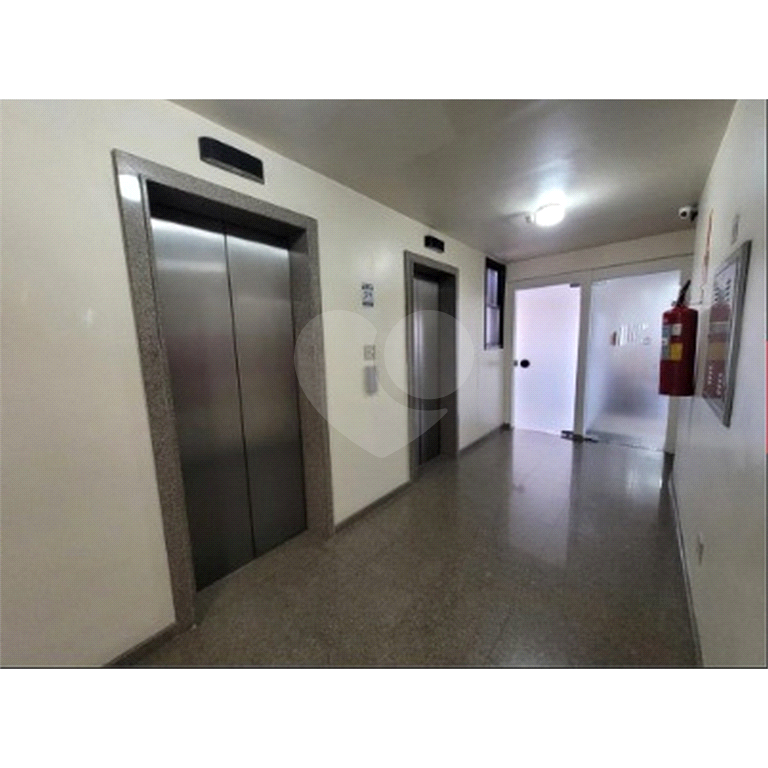 Sala cml  53 m² - ao lado do metro