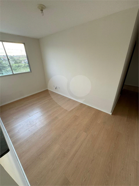 Apartamento à venda com 2 quartos, 48m² - Foto 4