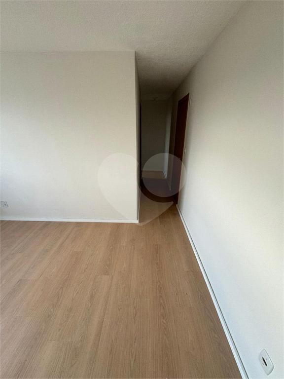 Apartamento à venda com 2 quartos, 48m² - Foto 17