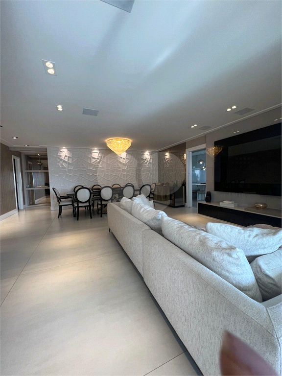 Excelente Apartamento  197m² de alto padrão (PORTEIRA FECHADA) 