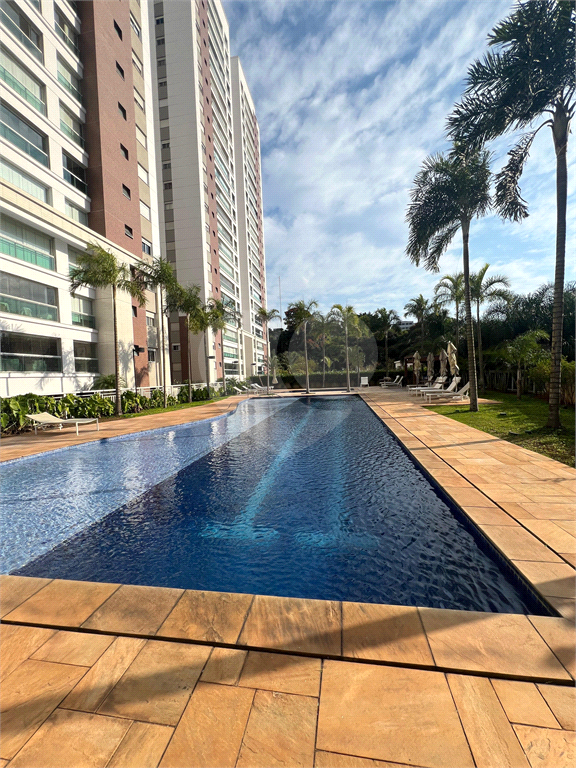 Excelente Apartamento  197m² de alto padrão (PORTEIRA FECHADA) 