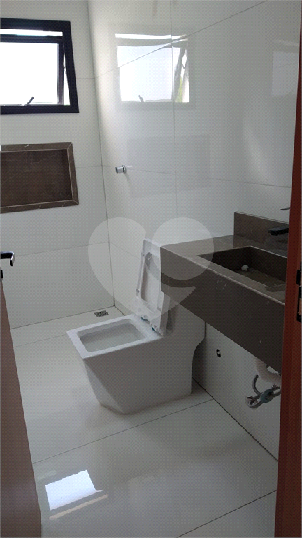 Casa de Condomínio à venda com 3 quartos, 236m² - Foto 22