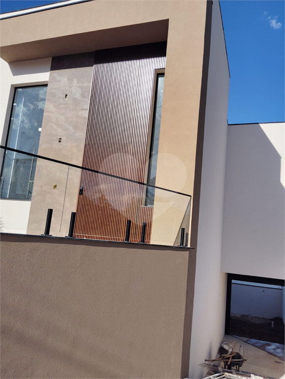 Casa de Condomínio à venda com 3 quartos, 236m² - Foto 3