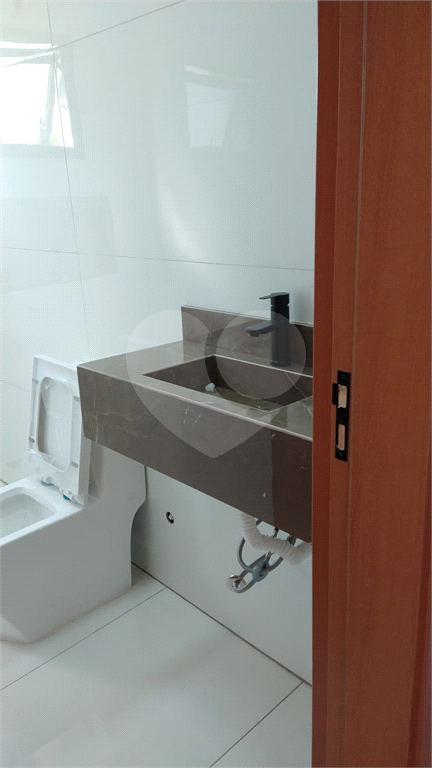 Casa de Condomínio à venda com 3 quartos, 236m² - Foto 23