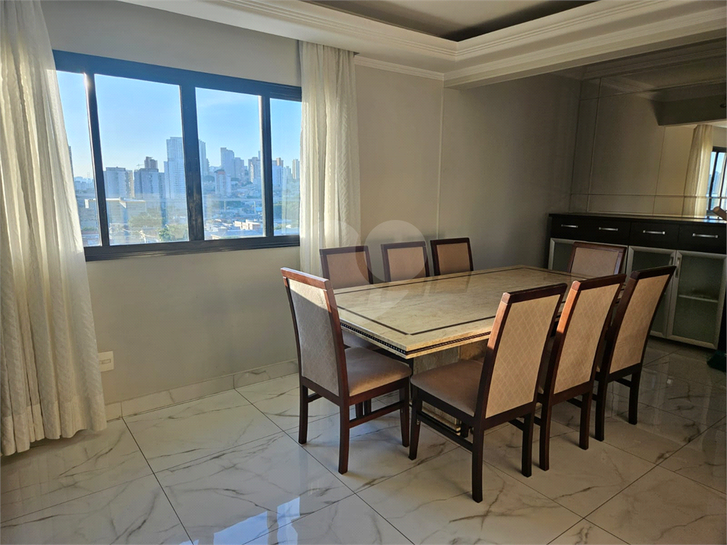 APARTAMENTO em VILA PRUDENTE