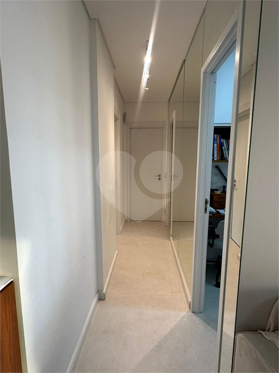 APARTAMENTO em TATUAPÉ