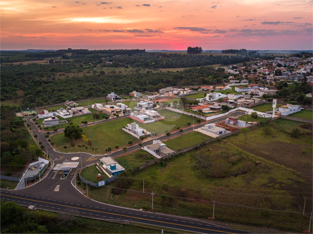 Terreno à venda, 403m² - Foto 1