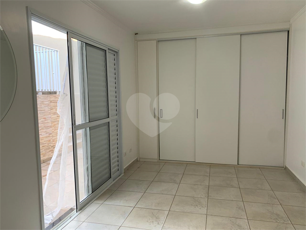 Casa à venda com 4 quartos, 210m² - Foto 29