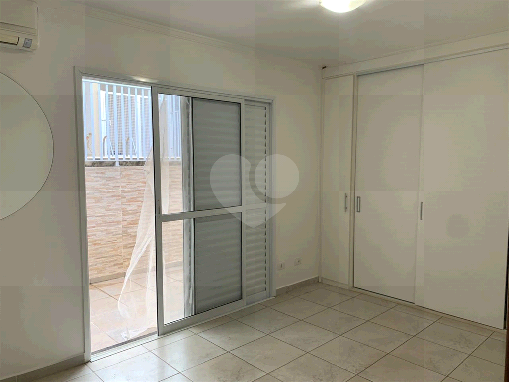 Casa à venda com 4 quartos, 210m² - Foto 28