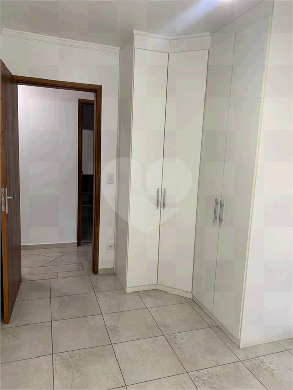 Casa à venda com 4 quartos, 210m² - Foto 24