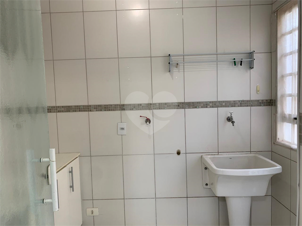 Casa à venda com 4 quartos, 210m² - Foto 16