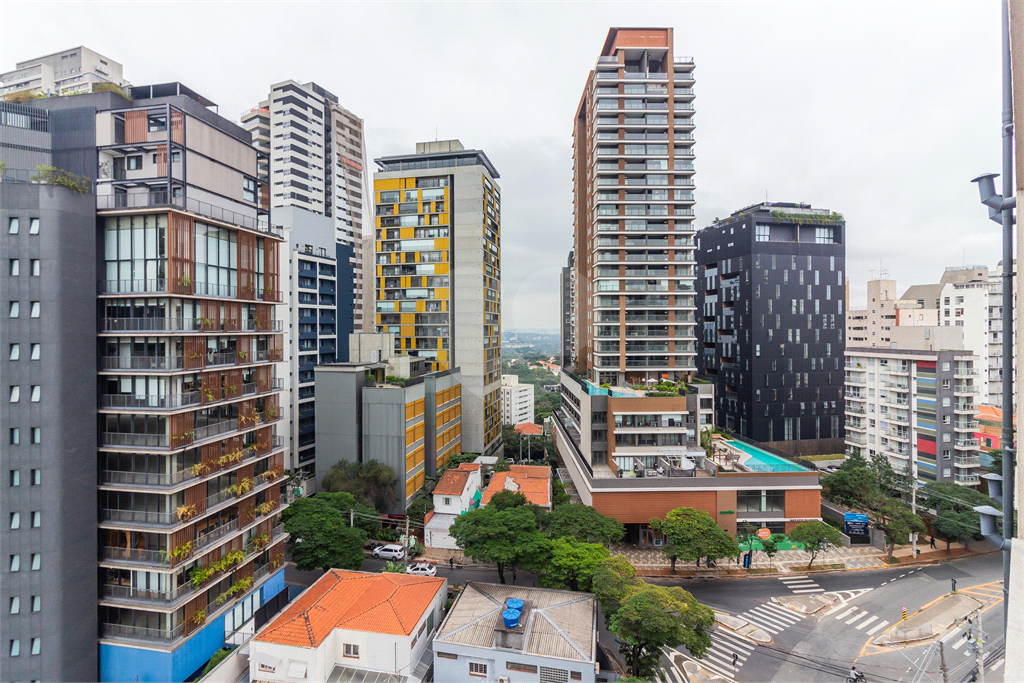 Apartamento para venda, com 2 quartos, 70 m, novo, mobiliado, 1 vaga na Vila Madalena