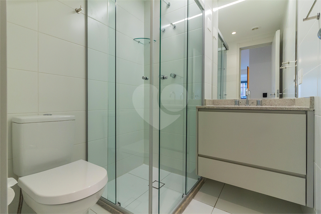 Apartamento para venda, com 2 quartos, 70 m, novo, mobiliado, 1 vaga na Vila Madalena