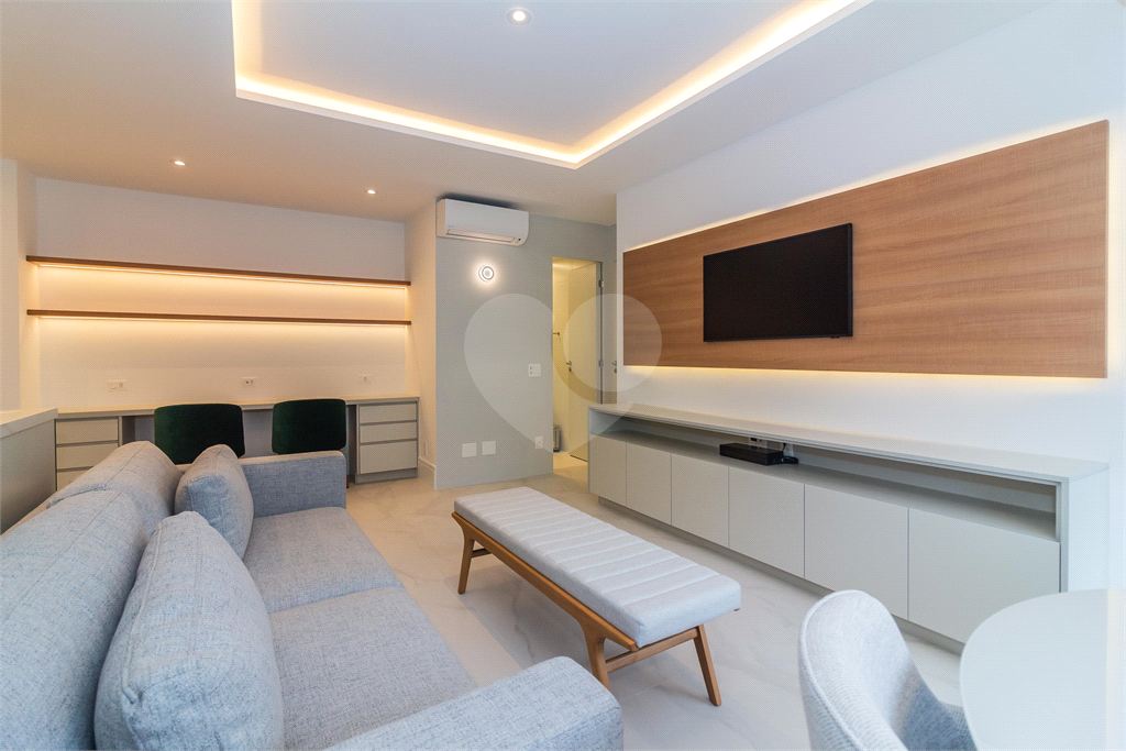 Apartamento para venda, com 2 quartos, 70 m, novo, mobiliado, 1 vaga na Vila Madalena
