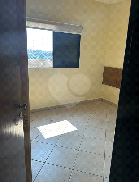 Apartamento à venda com 2 quartos, 65m² - Foto 9