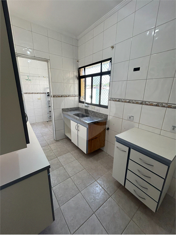 Apartamento à venda com 2 quartos, 65m² - Foto 15