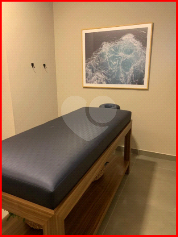 APARTAMENTO em PINHEIROS