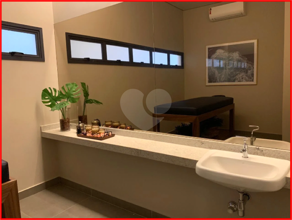 APARTAMENTO em PINHEIROS