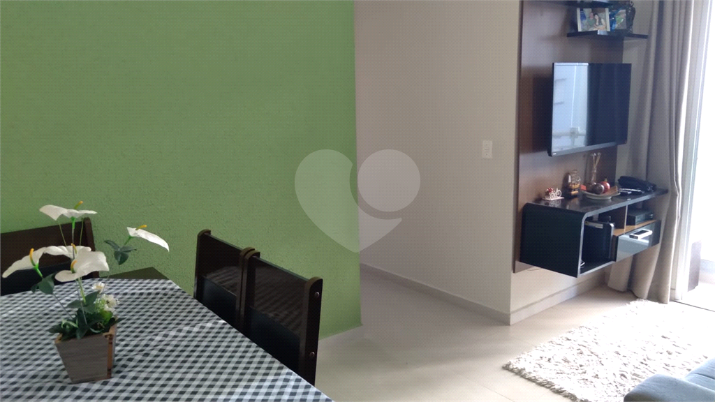 APARTAMENTO em ITAQUERA