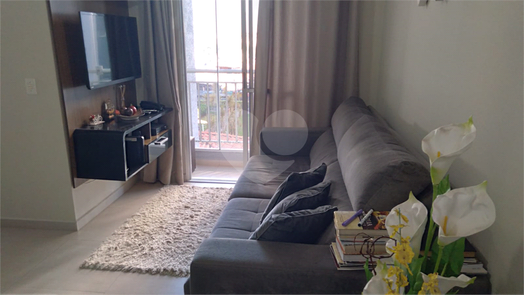 APARTAMENTO em ITAQUERA