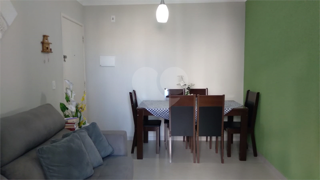 APARTAMENTO em ITAQUERA