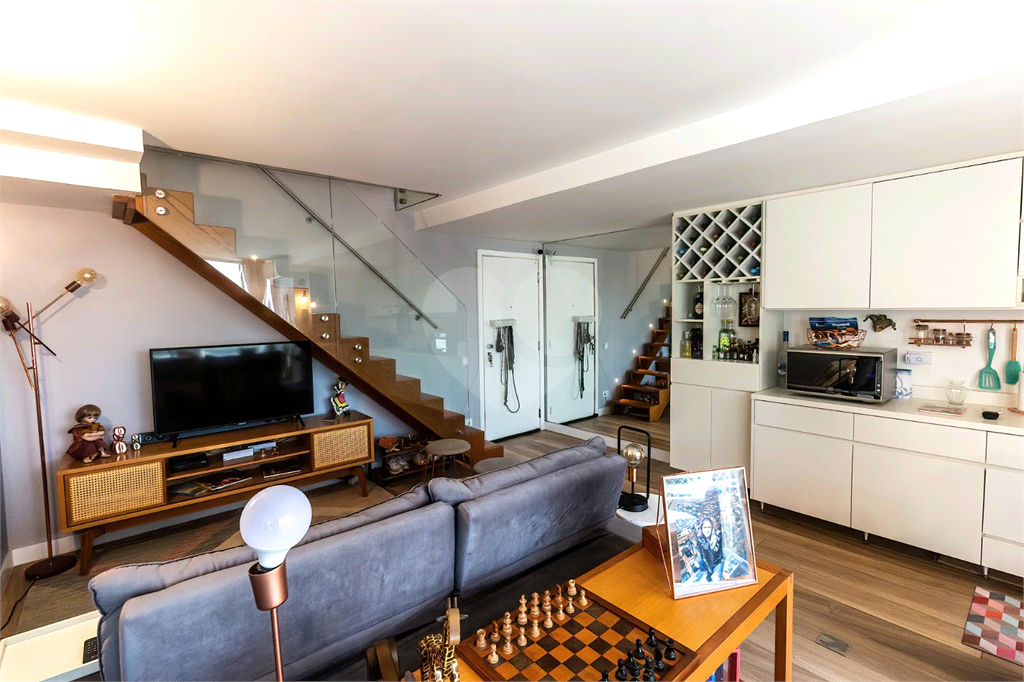 Apartamento Duplex à venda no Itaim Bibi, Condomínio Broadway