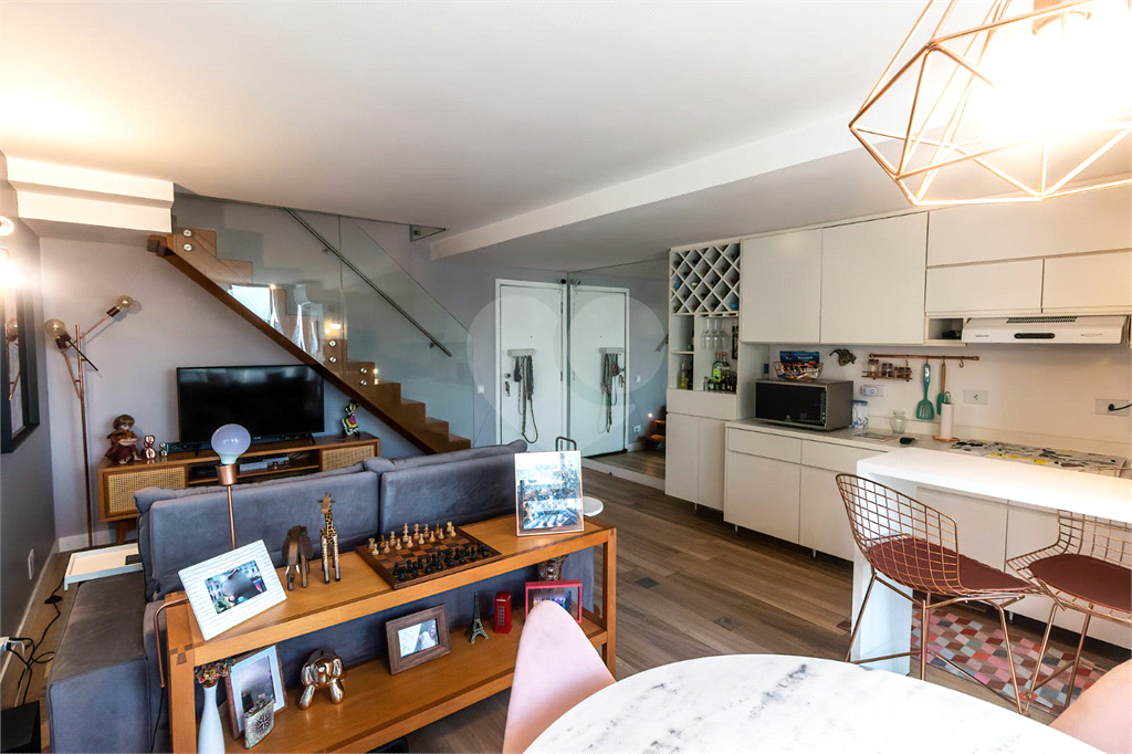 Apartamento Duplex à venda no Itaim Bibi, Condomínio Broadway