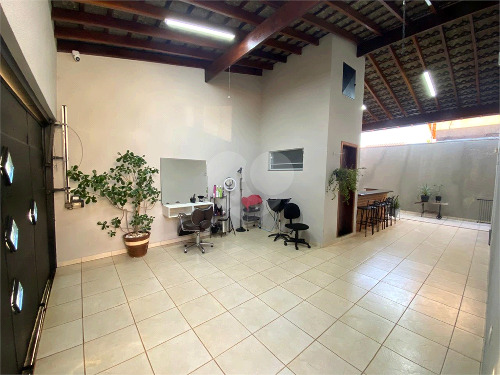 Casa à venda com 3 quartos, 198m² - Foto 33