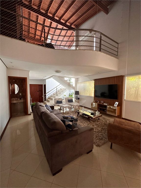 Casa à venda com 5 quartos, 360m² - Foto 2