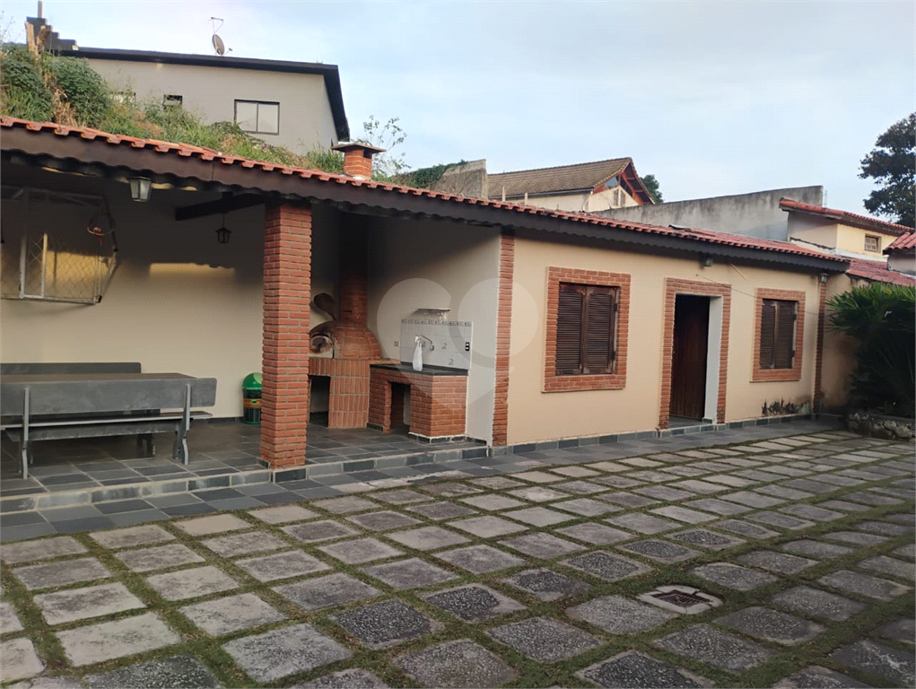 Casa à venda com 4 quartos, 457m² - Foto 3