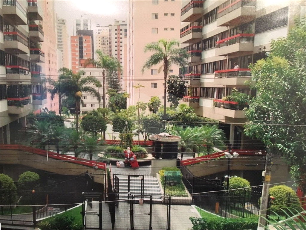 Apartamento em Perdizes com 113m² - 4 dorm sendo 2 suítes 2 vagas lazer completo