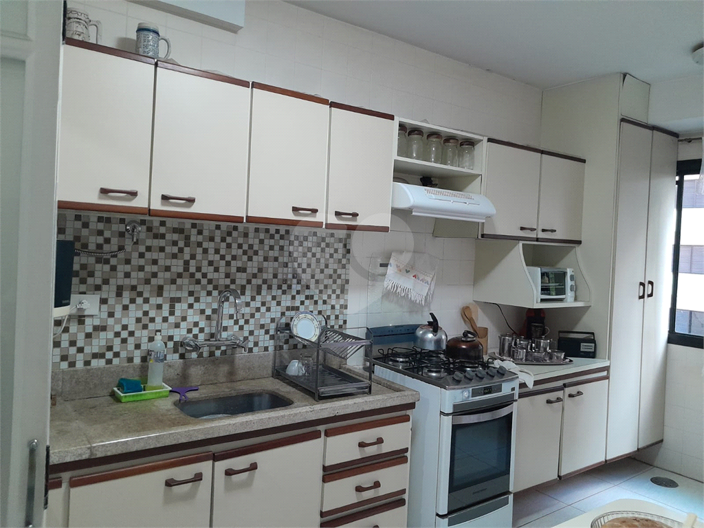 Apartamento em Perdizes com 113m² - 4 dorm sendo 2 suítes 2 vagas lazer completo