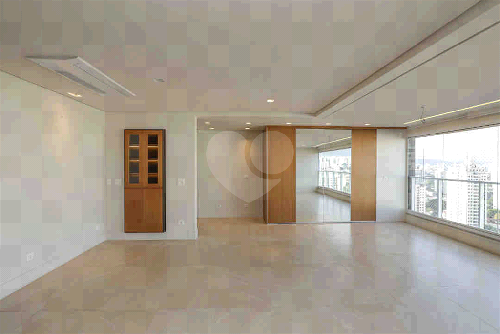 Apartamento à venda na Vila Romana