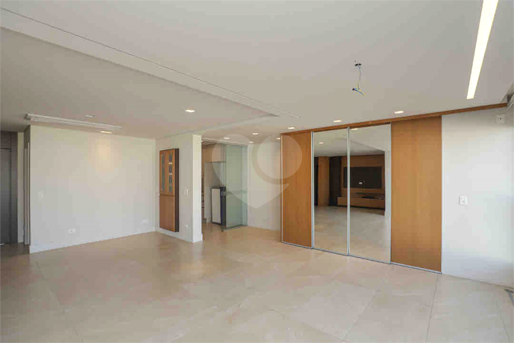 Apartamento à venda na Vila Romana