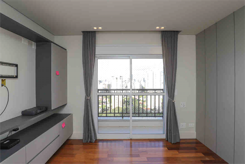 Apartamento à venda na Vila Romana